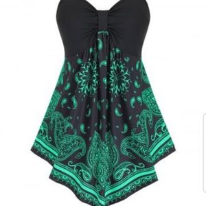 Women's plus size top brand new